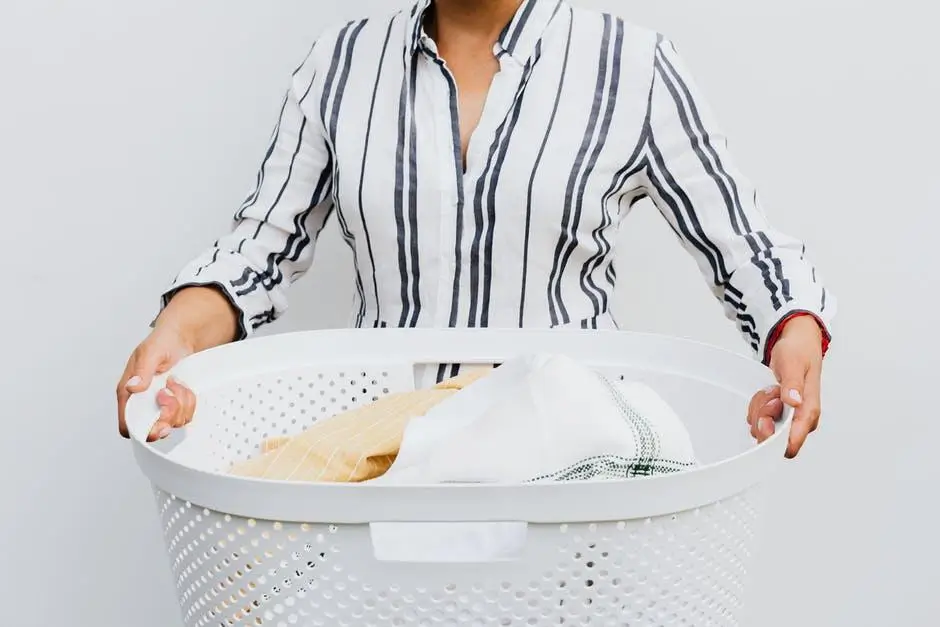 Essential Laundering Tips for Vacation Rental Linens in Annapolis